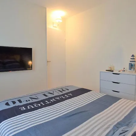 1 Bedroom Stunning In Апартаменты *