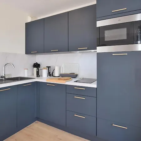 1 Bedroom Gorgeous In *