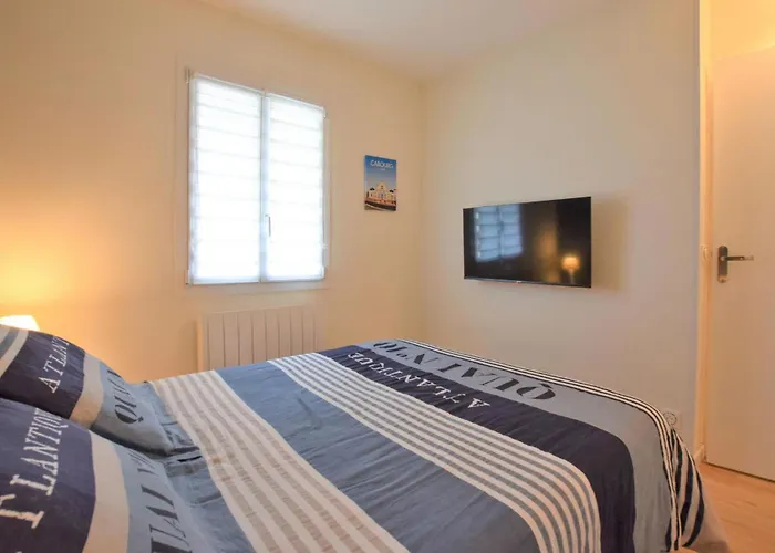 Apartamento 1 Bedroom Gorgeous In *