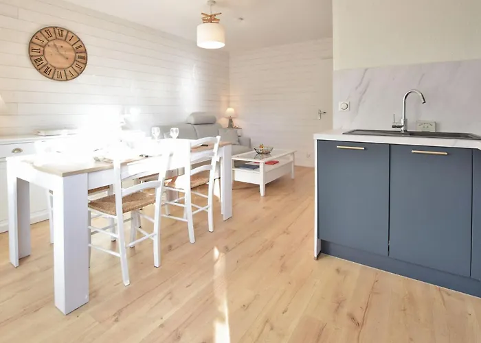 1 Bedroom Gorgeous In Cabourg