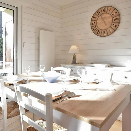 1 Bedroom Gorgeous In Cabourg