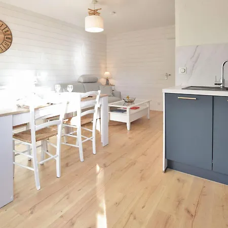 1 Bedroom Gorgeous In Cabourg