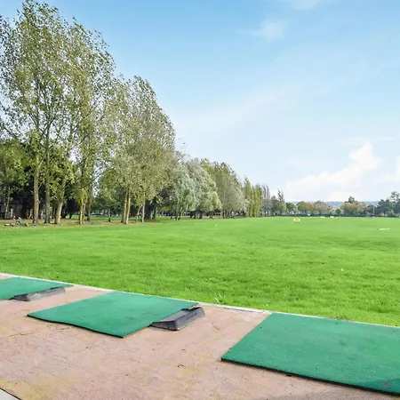 1 Bedroom Gorgeous In Appartement *